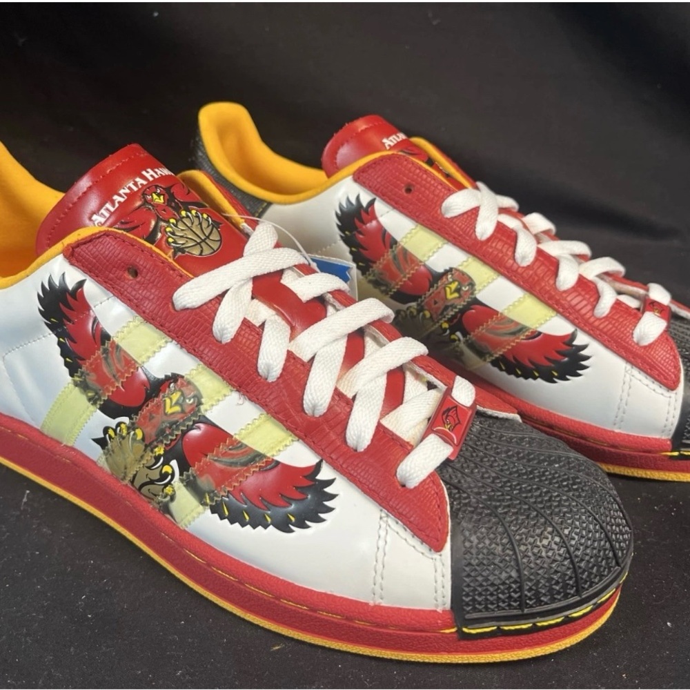 Adidas Superstar 1 Atlanta Hawks Sneakers